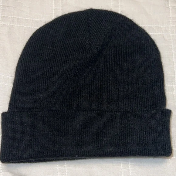 Vans Black Knit Beanie - Picture 2 of 4